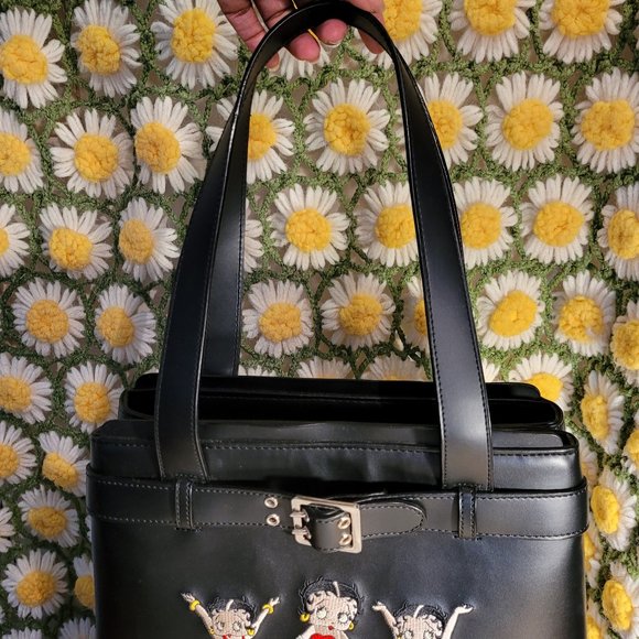 Betty Boop Harlequin Belt Buckle Purse - Picture 4 of 12